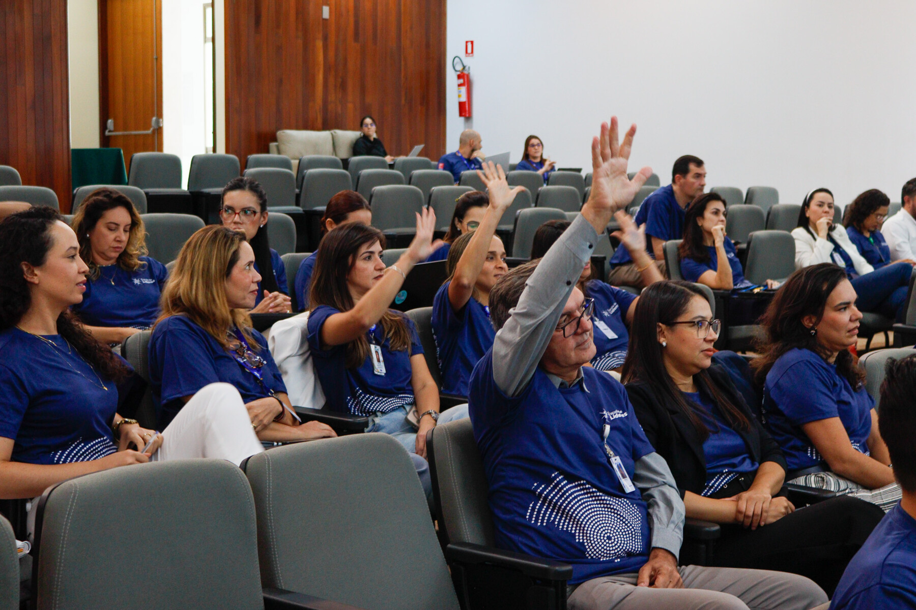 Escola de Líderes - multiplica agir3.jpg